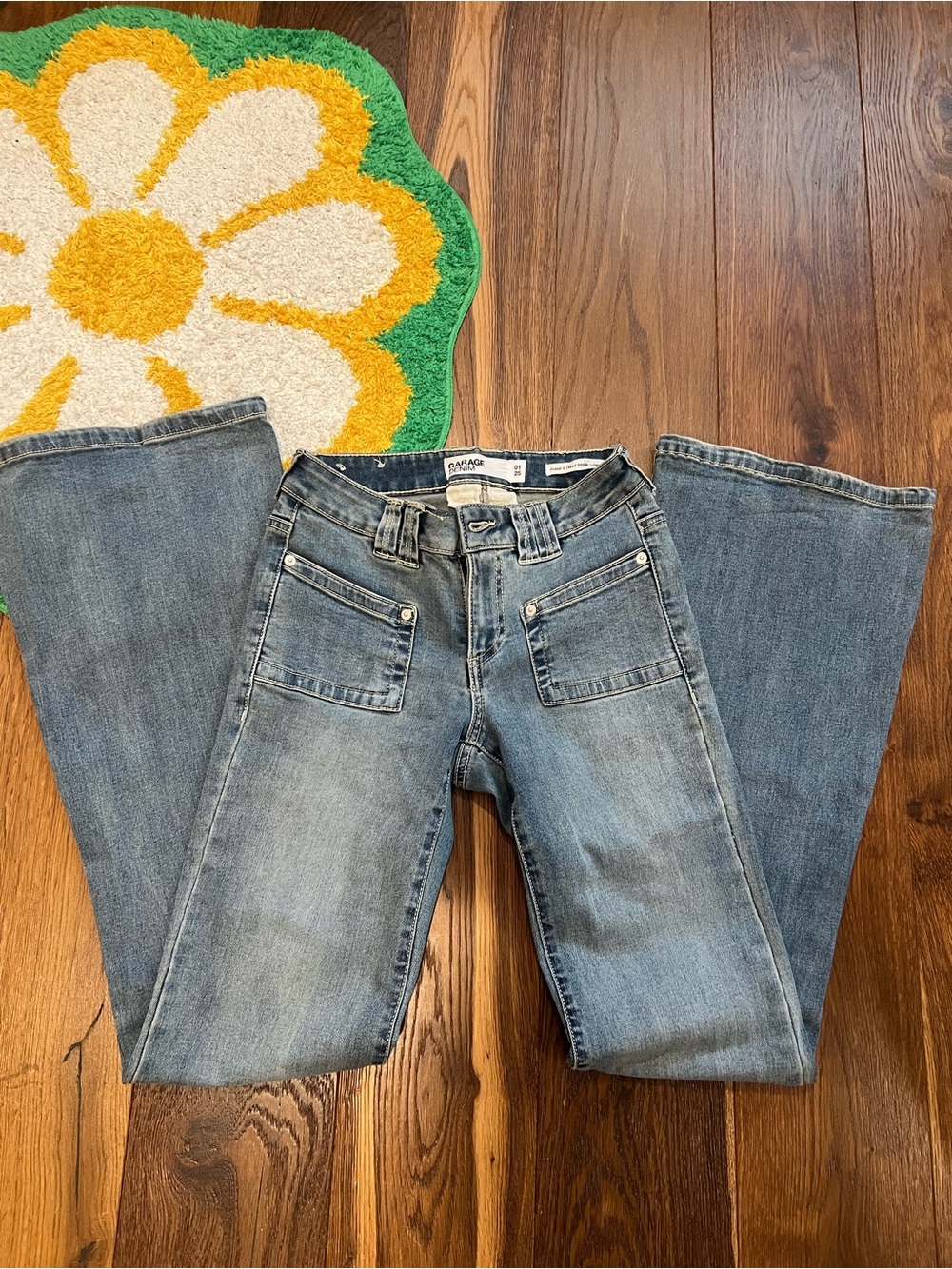 Garage flare jeans - size 25